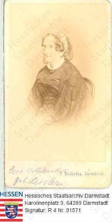 Volhard, Cornelie (Cora) geb. Leisler (1807-1890) / Porträt, sitzend, Halbfigur, leicht rechtsgewandt, rechtsblickend
