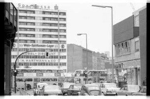 Kleinbildnegativ: Kottbusser Tor, 1975