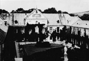 Palast, Jaslowez, Ukraine
