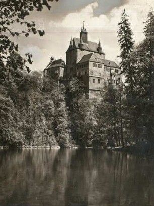 Burg Kriebstein : Vordergrund die Zschopau