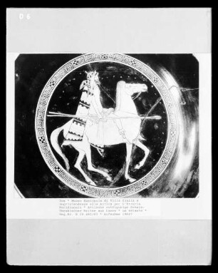 Attische rotfigurige Schale: Thrakischer Reiter aus Caere
