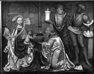 Antependium mit Darstellung der Anbetung der heiligen drei Könige : Antependium mit Darstellung der Anbetung der heiligen drei Könige. Holz, geschnitzt, gefaßt (um 1525; J. Lederer). Kaufbeuren, Stadtpfarrkirche Sankt Martin, nördliches Seitenschiff