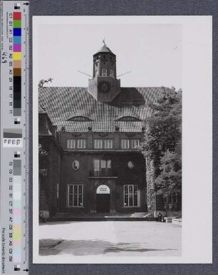 Museum für Hamburgische Geschichte : [Außenansicht]▶Vorplatz mit Eingangsbereich