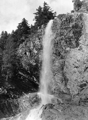 Kleiner Wasserfall
