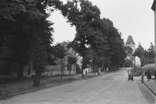 Allee : Allee in Richtung der Kirche von Thekla