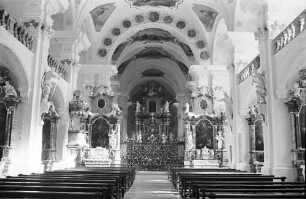 St. Peter: Inneres der Klosterkirche (gesamt)