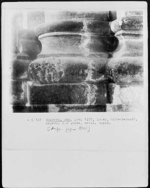 Westliche Basis (4. Arkade von Westen?)