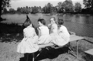 Eisessen am Baggersee.