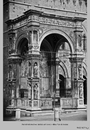 Cappella di Piazza, Siena