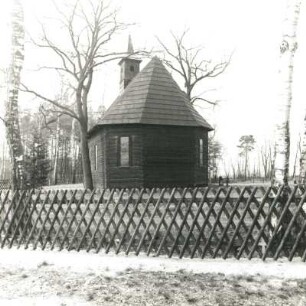 Boxberg-Sprey. Schrotholzkapelle (18. Jh.). Ansicht von Südost