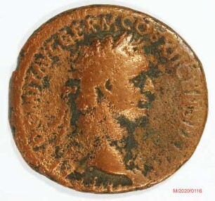 Römische Münze, Nominal As, Prägeherr Domitian für Agrippa, Prägeort Rom, Original