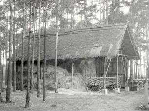 Wirtschaftsgebäude in Kringelsdorf : Bauwesen - Wirtschaftsgebäude und Gehöfte. Ort: Krynhelecy / Kringelsdorf. Feldscheune.