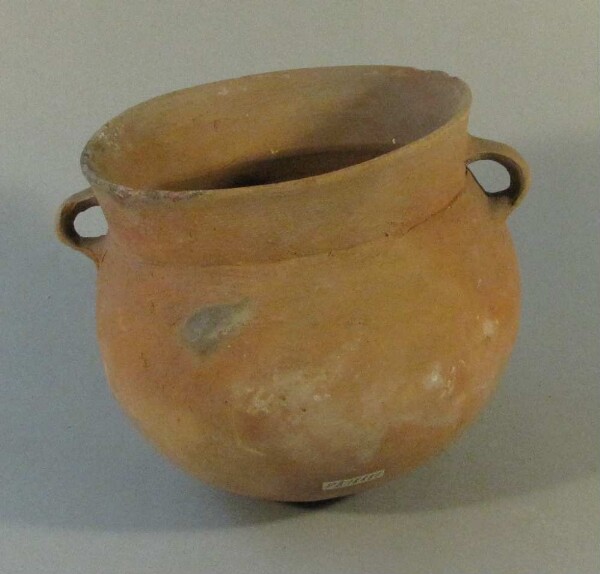 Clay vessel