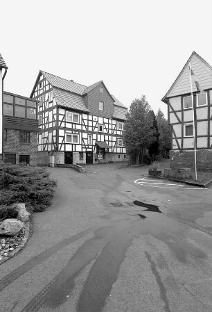 Wohnhaus; Kaufungen, Mühlenstraße 8
