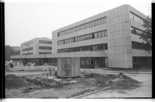Kleinbildnegativ: Oberstufenzentrum Handel, Wrangelstr. 98, 1978