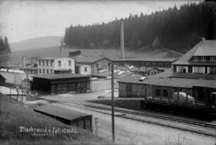 Fladerwerk in Jöhstadt mit Verladerampe