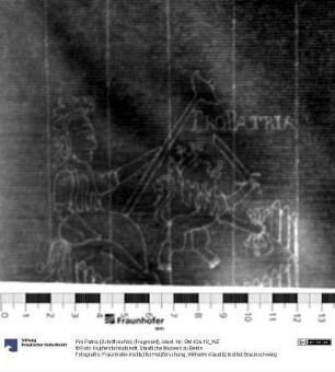 Pro Patria (Schrift rechts) (Fragment)