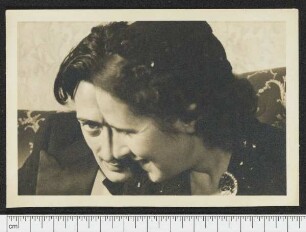 Porträtaufnahme Salvador Dalí