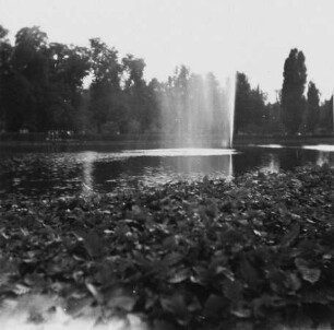Dresden-Altstadt. GFroßer Garten. Palaisteich
