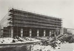 Leningrader Straße, Lingnerallee : Robotron, 1970