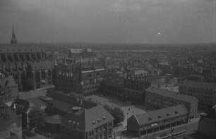 Lübeck: Blick vom Turm der Petrikirche auf Marienkirche, Panorama