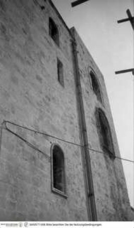 Sant'Eustachio, Querhaus und Westbau, Westfassade