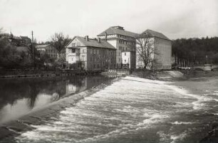 Waldheim, Brückenmühle : Waldheim. Brückenmühle. Ansicht über das Zschopauwehr