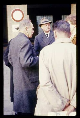 Prof. Otto Hahn 23.4.58.
