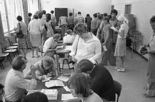 Anmeldung für das 2. Semester 1976 an der Volkshochschule Karlsruhe
