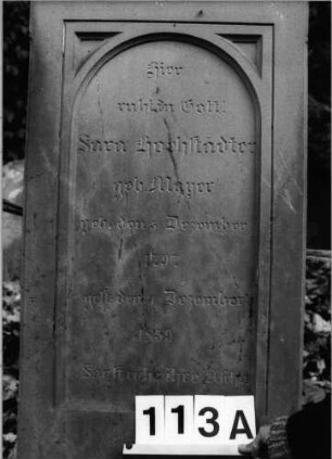Grabstein 113 (Index: 100091008) Maße HxBxT: 190x59x31 cm: Grabstein 113A