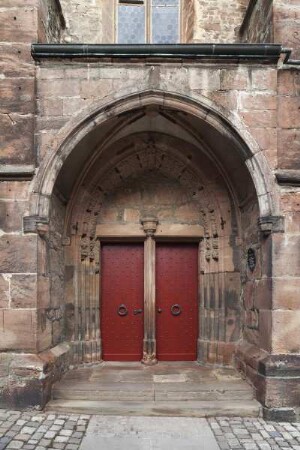 Evangelische Stadtkirche — Südportal