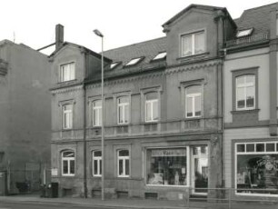 Mittweida,Technikumplatz 2. Wohnhaus mit Ladeneinbau (um 1885)