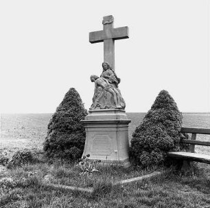 Pietà; Wöllstadt, Durch die Assenheimer Hohl (Assenheimer Weg)