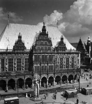 Bremen. Altes Rathaus (1405-1410, 1545 und 1608-1614). Haupteingangsfront