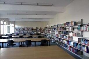 Sächsische Landesbibliothek - Staats- und Universitätsbibliothek Dresden, Zweigbibliothek Medizin. Arbeitsplätze im Freihandbereich