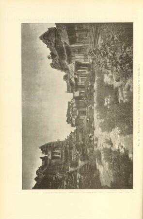 Fig. 42. Vue prise de la cour du second étage d'Angkor