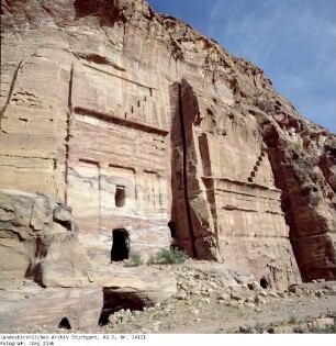 Jordanien: Im Eingangsbereich - Petra