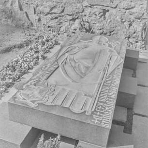 Bautzen Altstadt : Bautzen. Friedhof St. Nicolai. Grab