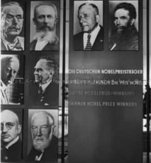 Ausstellungstafel mit den deutschen Nobelpreisträgern im Deutschen Pavillon auf der Weltausstellung 1958 in Brüssel