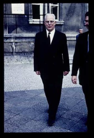 Oberster US-Richter Earl Warren 19.8.59.