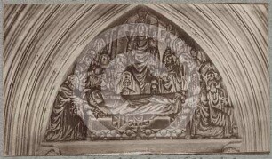 Tympanon am Südportal der kath. Pfarrkirche Striegau