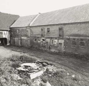 Stallgebäude : Gehöft (19. Jh.). Rechtes Stallgebäude