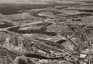 Luftbildaufnahmen von Karlsruhe. Rheinhafen/Rheinstadt - Rheinhafen - Blick nach Nordwesten