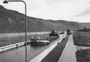 Schleuse Zeltingen/Mosel