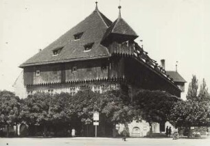 Konstanz am Bodensee, das alte Konziliumsgebäude am Hafen : Konstanz am Bodensee. Konzilgebäude am Hafen, errichtet 1388 als Kaufhaus