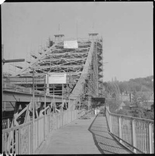 Elbe, Loschwitzer Elbbrücke