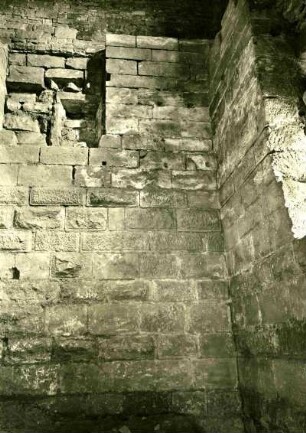 1932 durchgeführten Grabungen an der Barbarossaburg