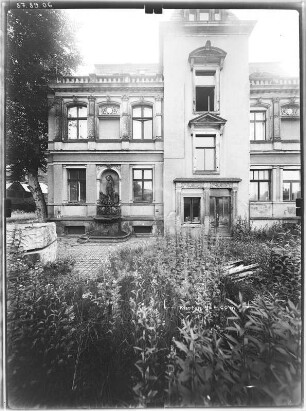 Großenhain, Mozartallee 123. Wohnhaus (Zschillesches Haus; 1881-1885). Hoffront