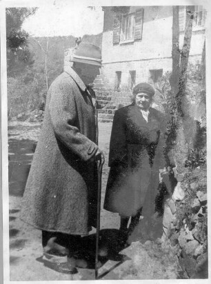 Doppelporträt mit Etha Richter (vielleicht im Botanischen Garten in Dresden)