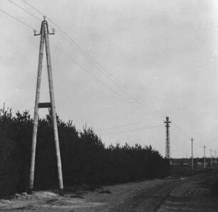 A-Mast, 8 Meter, Freileitung (Siemens-Schuckert) : Technikgeschichte | Elektrotechnik | Umwandlung und Fortleitung elektrischer Energien | Starkstromfreileitungen und -kabel; Isolatoren, Isoliermaschinen, Installation